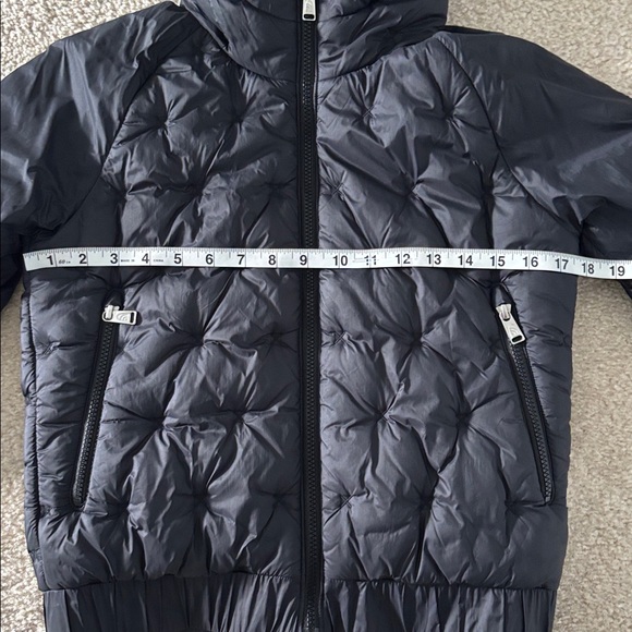 The North Face Kids Black Puffer Jacket Size 14-16 - Picture 4 of 6